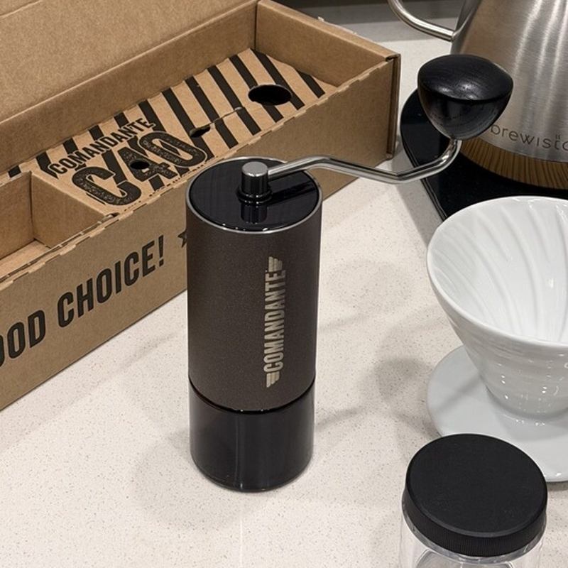Comandante C40 Mk4 Manual Coff - Burr Hand Grinder recension och pris